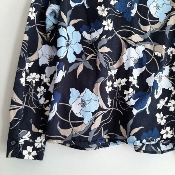 H&M | Sweetheart Neckline Floral Blue Button Down Blouse Top Sz 8 - Picture 8 of 13